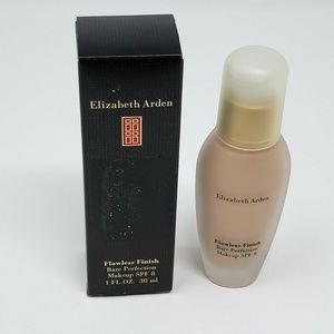 Elizabeth Arden Foundation Vanilla Shell